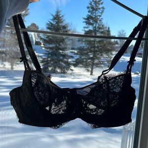 Victoria Secret Bra size 36C